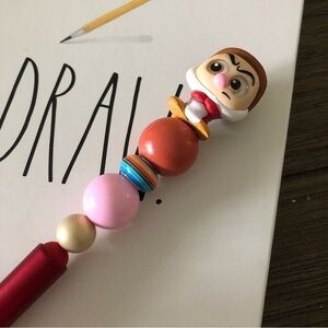 Disney Doorables: Snow White and the Seven Dwarfs: Grumpy handmade beaded pen
